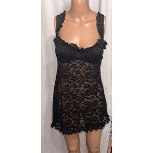 Beautiful Victoria’s Secret Lace Babydoll Dress size 34C Beautiful black Ruffled